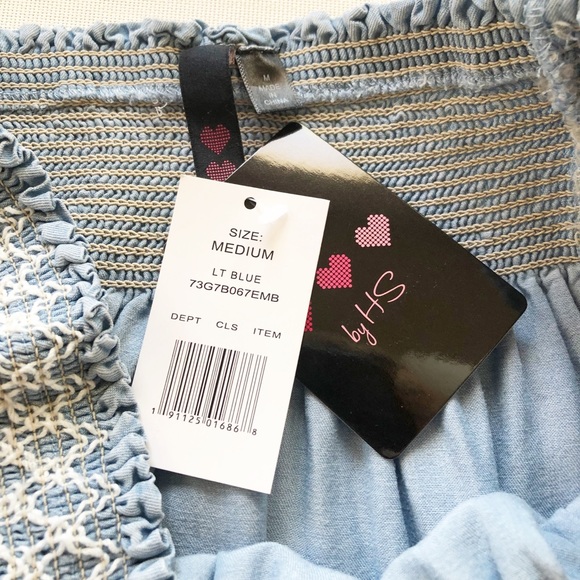 Big Strike USA Off the Shoulder Boho Top - Picture 6 of 6